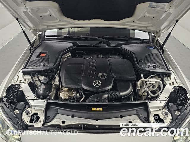 Mercedes-Benz E-класс W213 E220d кабриолет, 2018 6