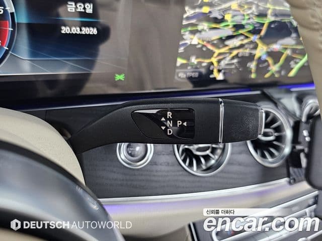 Mercedes-Benz E-класс W213 E220d кабриолет, 2018 9