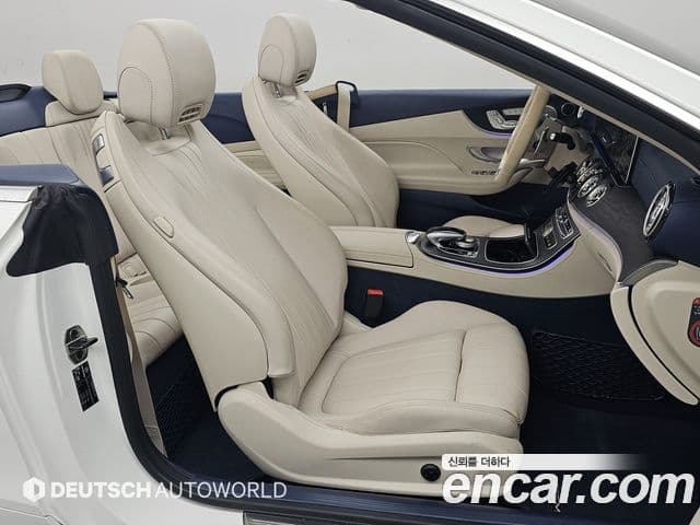 Mercedes-Benz E-класс W213 E220d кабриолет, 2018 10