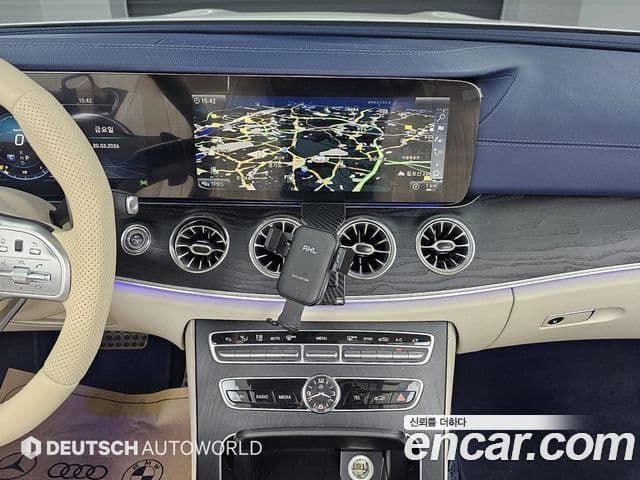 Mercedes-Benz E-класс W213 E220d кабриолет, 2018 14