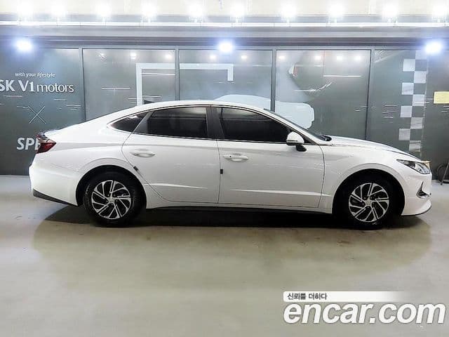 Hyundai Sonata гибрид (DN8) Modern, 2022 все фото
