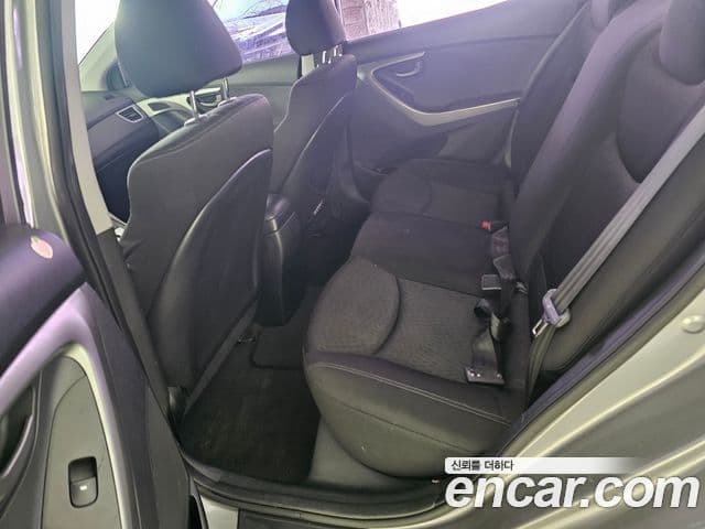 Hyundai Avante MD Luxury, 2012 11