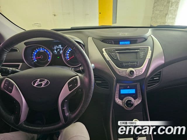 Hyundai Avante MD Luxury, 2012 12