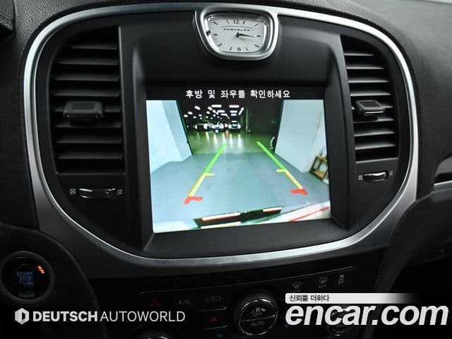 크라이슬러 The / новый New 300C, 2013 15