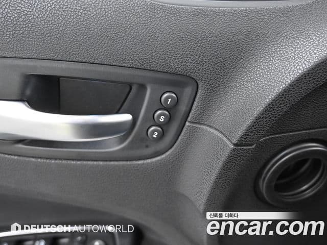 크라이슬러 The / новый New 300C, 2013 17