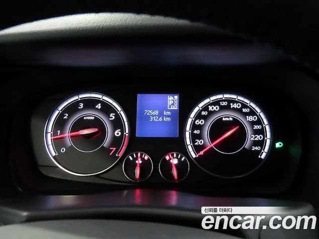 Renault Korea(Samsung) SM7 Nova LPLI 2.0 LPe для людей с инвалидностью, 2018 9