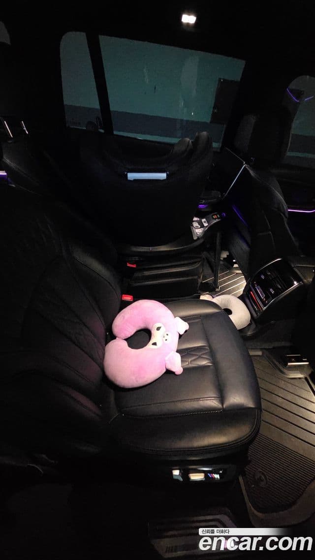 BMW X7 (G07) M50i Dark Shadow Edition 6인승, 2021 6