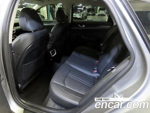 Kia K5 3세대 Prestige, 2021 10