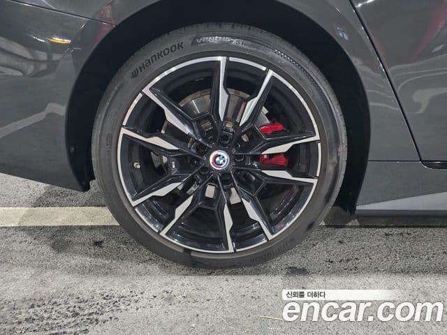 BMW i4 M50 Pro, 2024 все фото