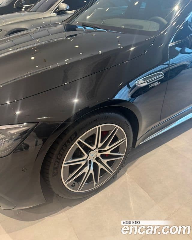 Mercedes-Benz AMG GT 4도어 43 4MATIC+, 2024 3