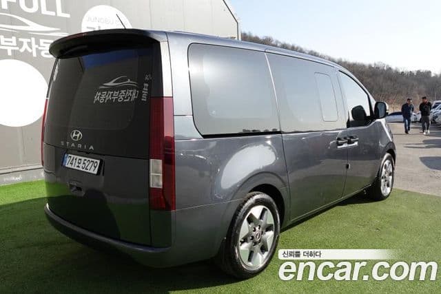 Hyundai Staria Modern, 2022 2