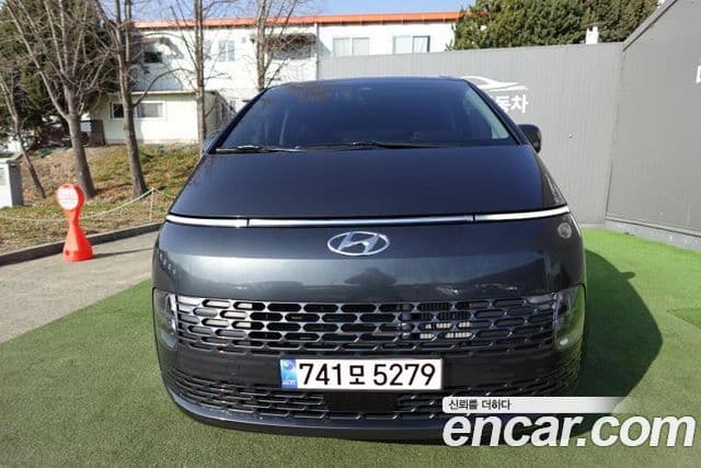 Hyundai Staria Modern, 2022 3