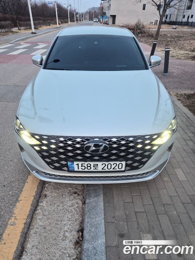 Hyundai The / новый New Grandeur IG гибрид Calligraphy, 2022 3