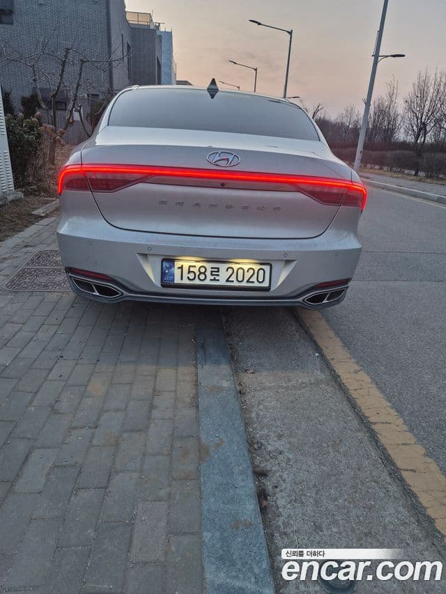 Hyundai The / новый New Grandeur IG гибрид Calligraphy, 2022 4