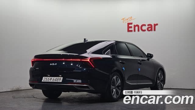 Kia K8 Signature, 2022 2