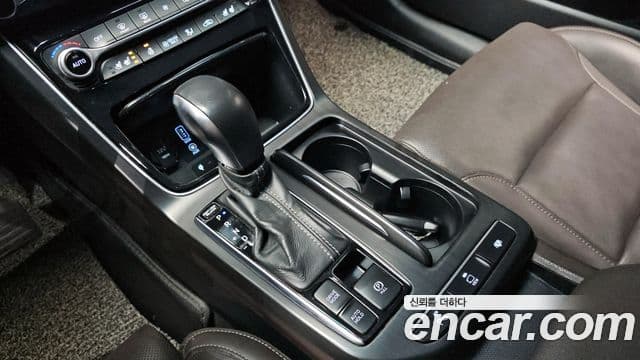 Hyundai Grandeur IG гибрид Special, 2018 9
