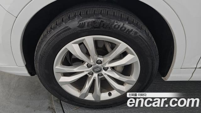 Audi Q7 (4M), 2019 все фото