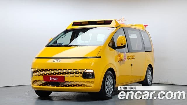 Hyundai Staria 15인승, 2024 1