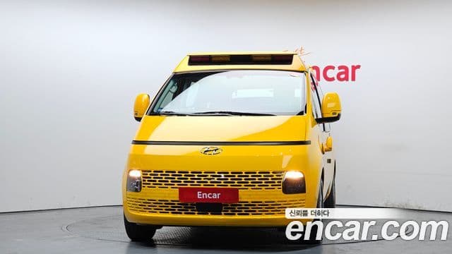 Hyundai Staria 15인승, 2024 3
