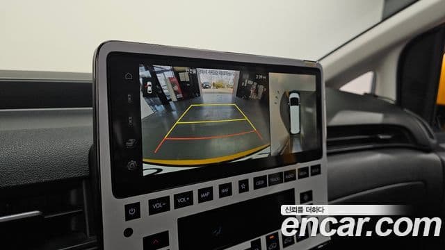 Hyundai Staria 15인승, 2024 16