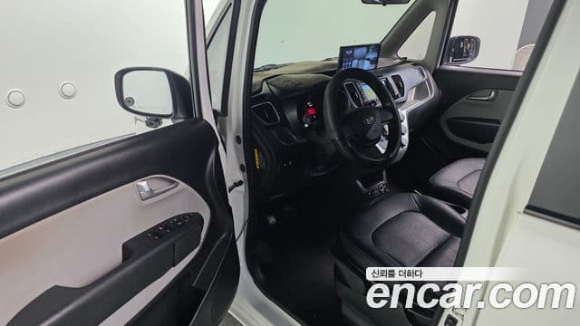 Kia Ray Luxury, 2017 11