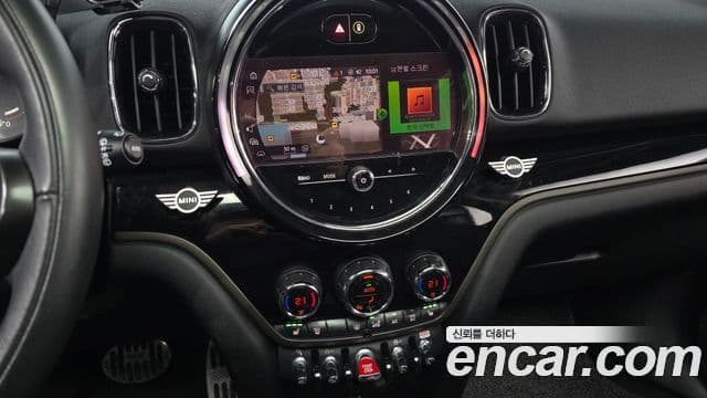 Mini Cooper D Countryman 2세대, 2021 14