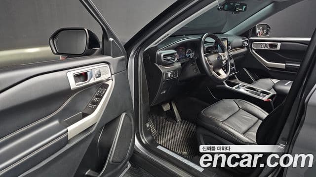 Ford Explorer 6세대 2.3 Limited 4WD, 2022 11