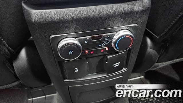 Ford Explorer 6세대 2.3 Limited 4WD, 2022 18