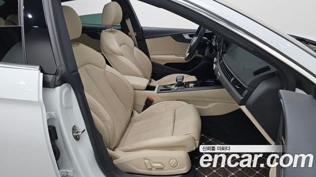 Audi A5 (F5) 40 TFSI Quattro Premium Sportback, 2023 11