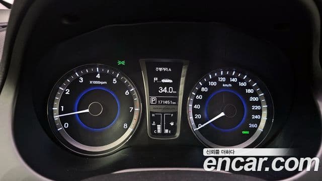 Hyundai Grandeur HG Luxury, 2012 8