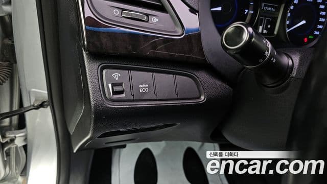 Hyundai Grandeur HG Luxury, 2012 14