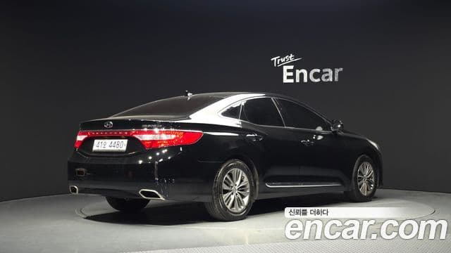 Hyundai Grandeur HG Modern, 2015 2