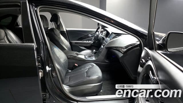 Hyundai Grandeur HG Modern, 2015 10