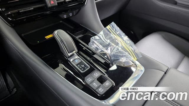 Toyota Alphard 4세대 2.5 HEV Executive AWD, 2025 9