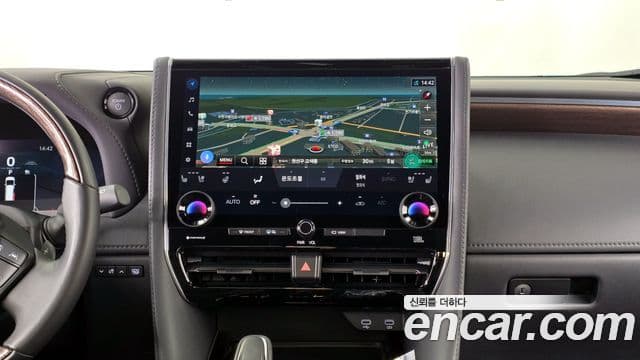 Toyota Alphard 4세대 2.5 HEV Executive AWD, 2025 15