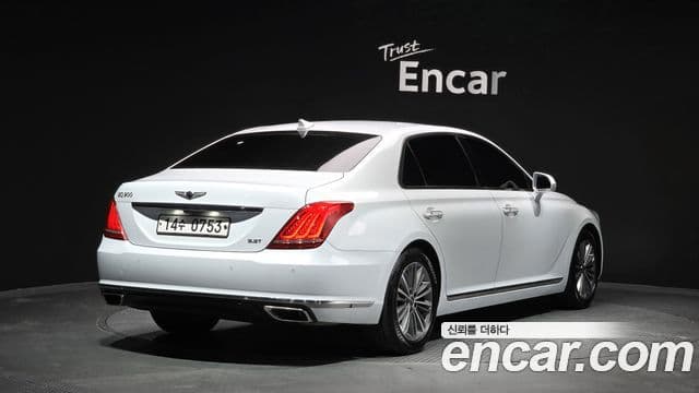 Genesis EQ900 Luxury, 2016 2