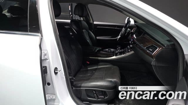 Genesis EQ900 Luxury, 2016 10