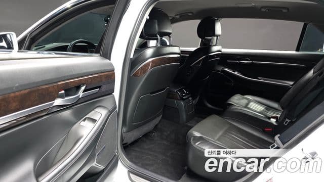Genesis EQ900 Luxury, 2016 12