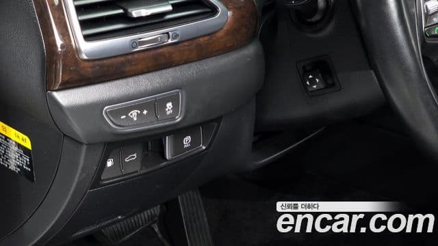 Genesis EQ900 Luxury, 2016 16