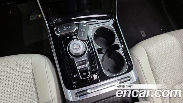 Kia Carnival 4세대 Signature, 2023 9