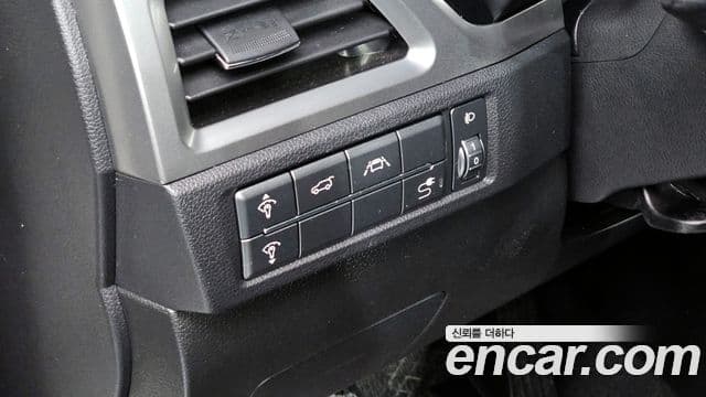 KG모빌리티(SsangYong) Beautiful Korando Plus, 2021 14