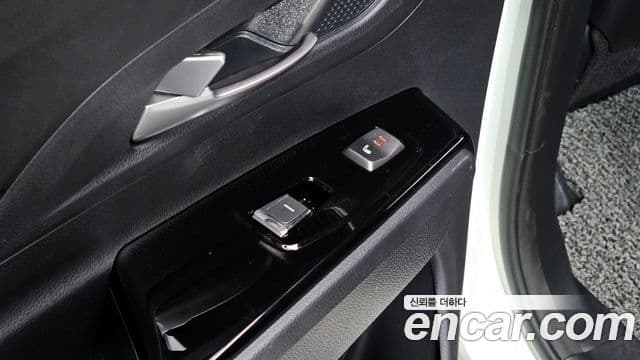 KG모빌리티(SsangYong) Beautiful Korando Plus, 2021 19