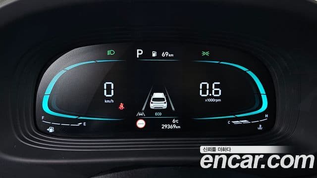 Hyundai Venue 1.6 Flux, 2023 8