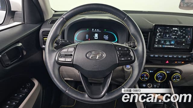 Hyundai Venue 1.6 Flux, 2023 13