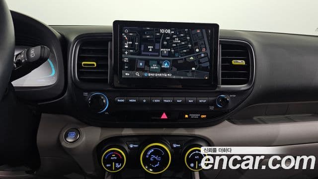 Hyundai Venue 1.6 Flux, 2023 14