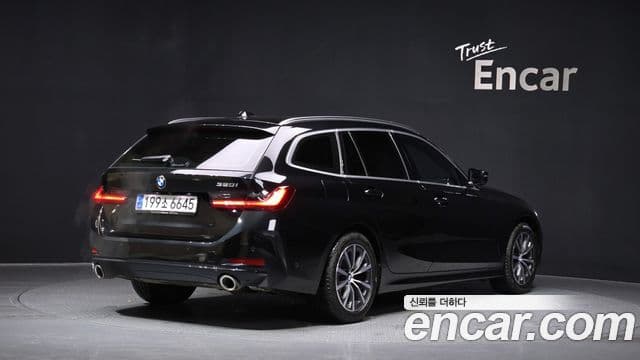 BMW 3시리즈 (G20) 320i Туринг (Touring), 2024 2