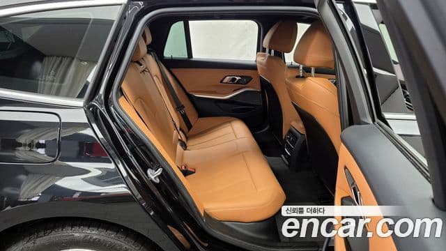 BMW 3시리즈 (G20) 320i Туринг (Touring), 2024 12