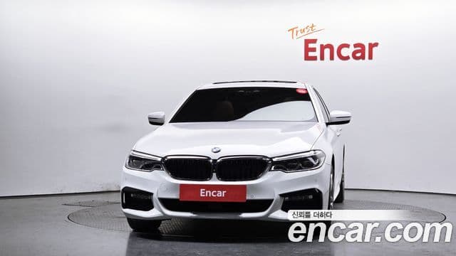 BMW 5시리즈 (G30) 520d xDrive M Sport Plus, 2017 3