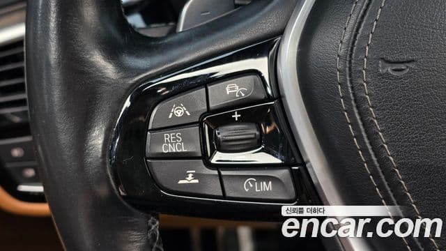 BMW 5시리즈 (G30) 520d xDrive M Sport Plus, 2017 15