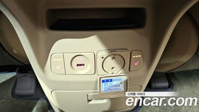 Kia The / новый New Carnival Special, 2019 18